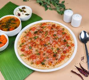 Tomato onion uttapam