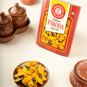 RIBBON PAKODA 100GMS