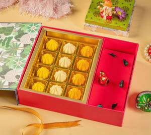 Assorted Modak Box 12 Pcs Hamper
