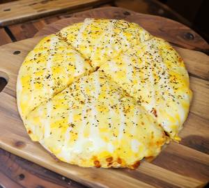 Four cheese pizza