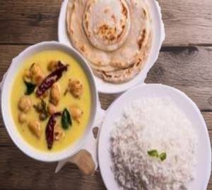 Kadi Pakoda | Rice | 4 Roti
