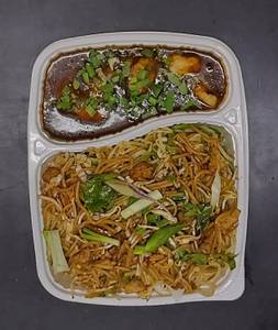 Beef Hakka Noodle & Beef Manchurian