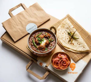 Soya Chaap Masala + 2 Rumali Roti + Sirka Onion
