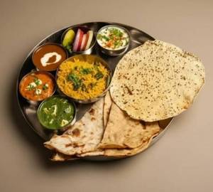 Palak paneer thali