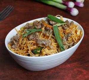Beef Hakka Noodles