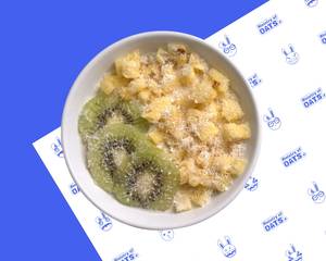 Pineapple Coconut Smoothie Bowl