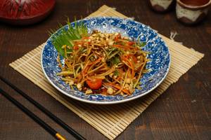 Raw Papaya Salad Veg