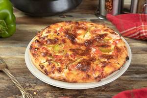 Single cheese desi style pizza