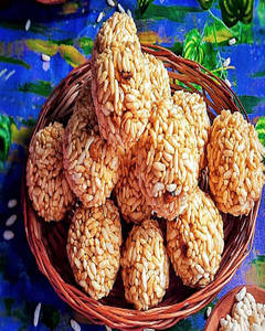 Puffed Rice Pori Urundai (10 Pcs)