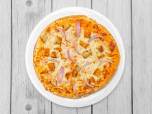 Chilli chicken pizza