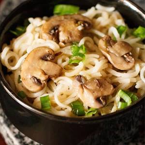 Mushroom noodles