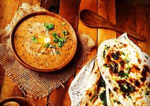 Dal Makhani + 1 Butter Naan