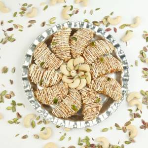 Kaju Caramel Gujiya