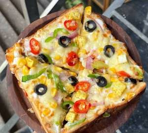 Mexican Chicken Pizza Sandwich