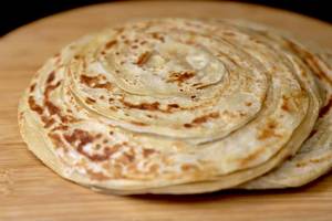Lachha Paratha (2 Pc)