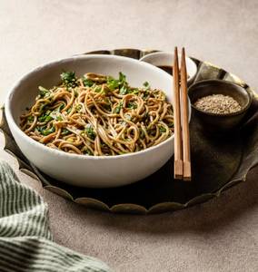 Veg Hakka Noodles