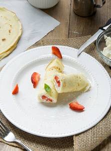 Florentine & Cottage Cheese Crepes