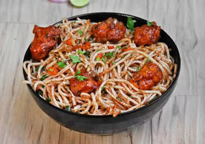 Noodles with Chicken Manchurian