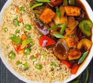 Veg Fry Rice With Paneer Chilli