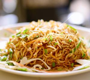 Veg Hakka Noodles