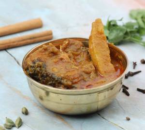 Katla Kalia(with Gravy)