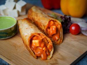 Paneer Makhani Gravy Roll