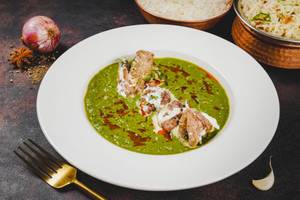 Chicken Green Masala Curry