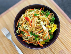 Hakka Noodles