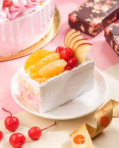 Fresh fruit  pastry