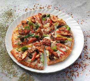 Chicken Tikka Pizza