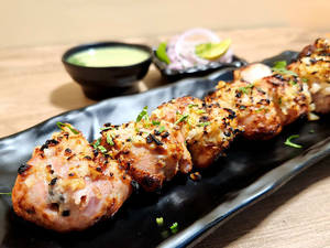 Garlic Chicken Tikka [7 Pieces]