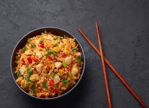 CHICKEN FRIED RICE