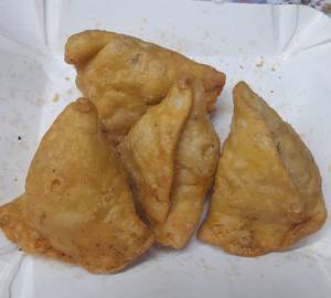 Dry Fruit  Samosa (250 Gms)