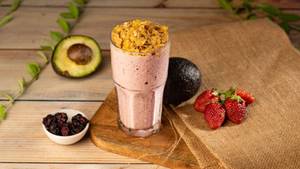 Mixed Berry Avacado Smoothie