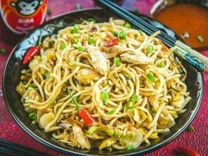 Chicken Hakka Noodles