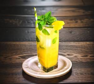Pineapple mojito