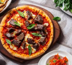 Bbq Beef Pizza                                                                       