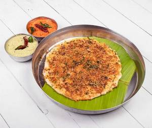 Onion Podi Uttappam