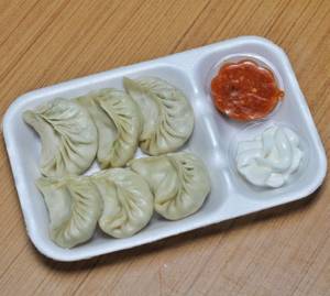 Momos