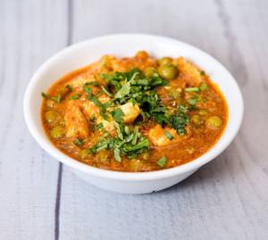 Mattar Paneer