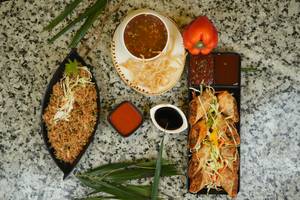 Manchow Soup [300 Ml] + Veg Spring Rolls [8 Pieces] + Veg Fried Rice [750 Ml