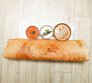 Egg And Chicken Dosa