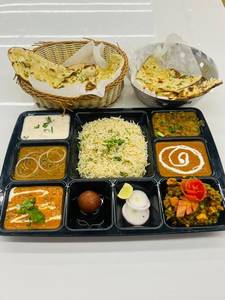24/7 Special Thali