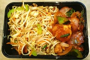 Chicken noodles with chilli chicken dry