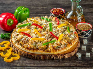 Crushed Pepper Paneer Pizza [7 Inches]