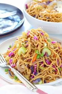Veg Chowmein [Full]