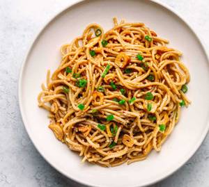 Egg chilli garlic noodles