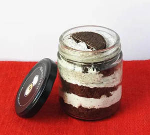 Large Chocolate Oreo Jar Cake