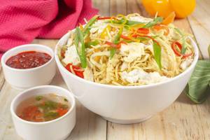 Egg Hakka Chow Mein