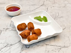 Veg Nuggets ( 5 Pcs )